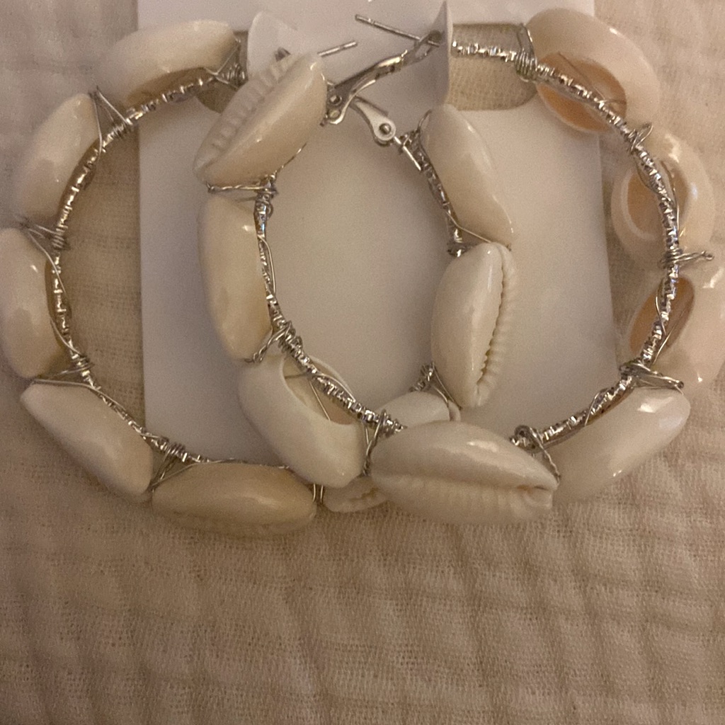 Shell Earring Hoops